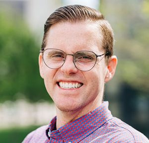 Dr. Daniel Simmons