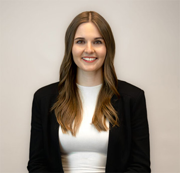 Dr. Madalyn Dalley - Bilingual Clinical and School Psychologist